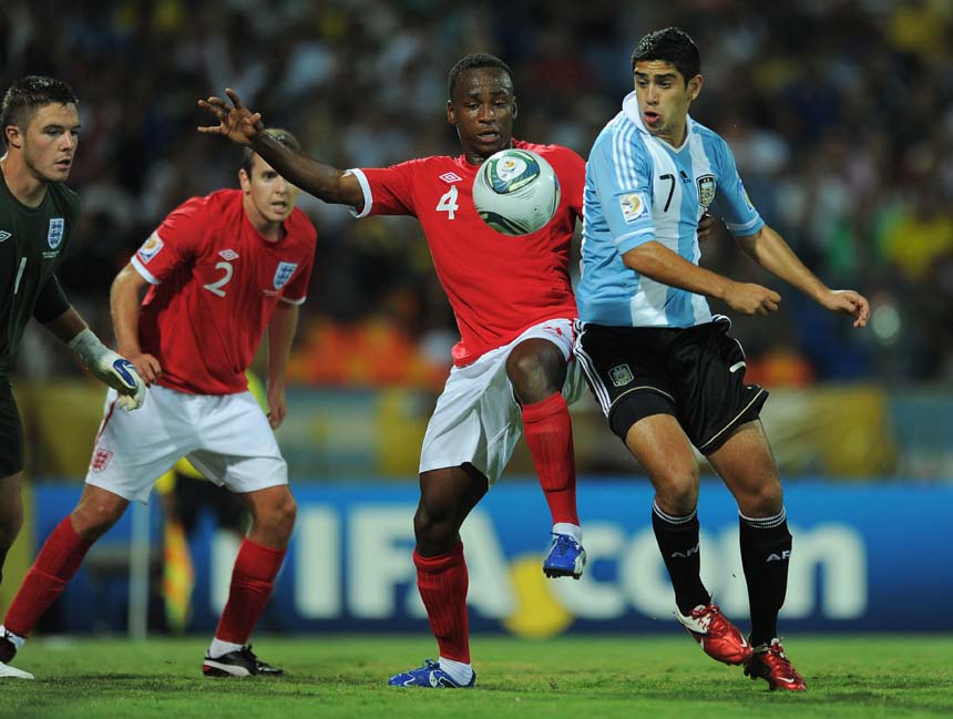 Saido Berahino in action against Argentina.